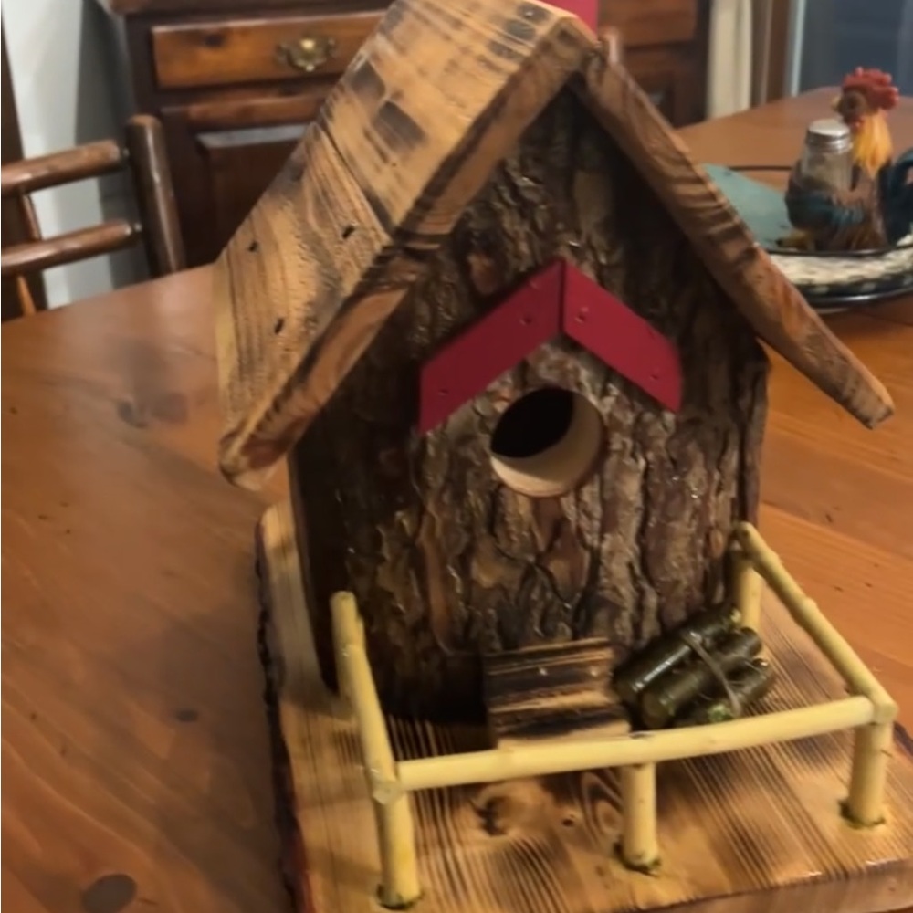 Rustic Wooden Birdhouse with Red Roof